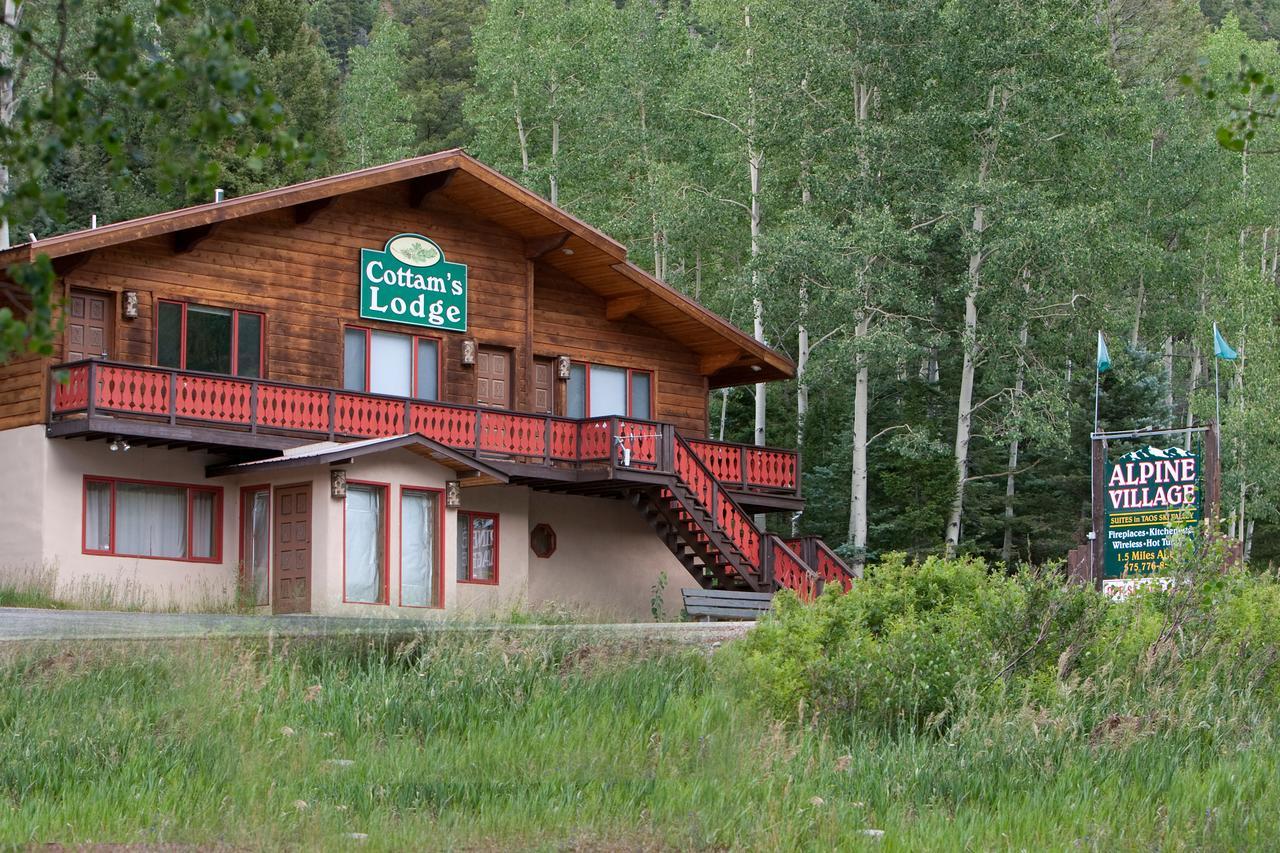 Cottam'S Lodge By Alpine Village Suites Taos Ski Valley Bagian luar foto